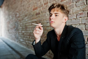 Подросток курит: что делать, советы психолога родителям